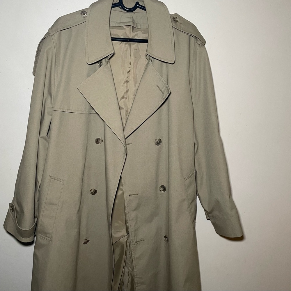Vintage Men’s classic long trench coat unisex